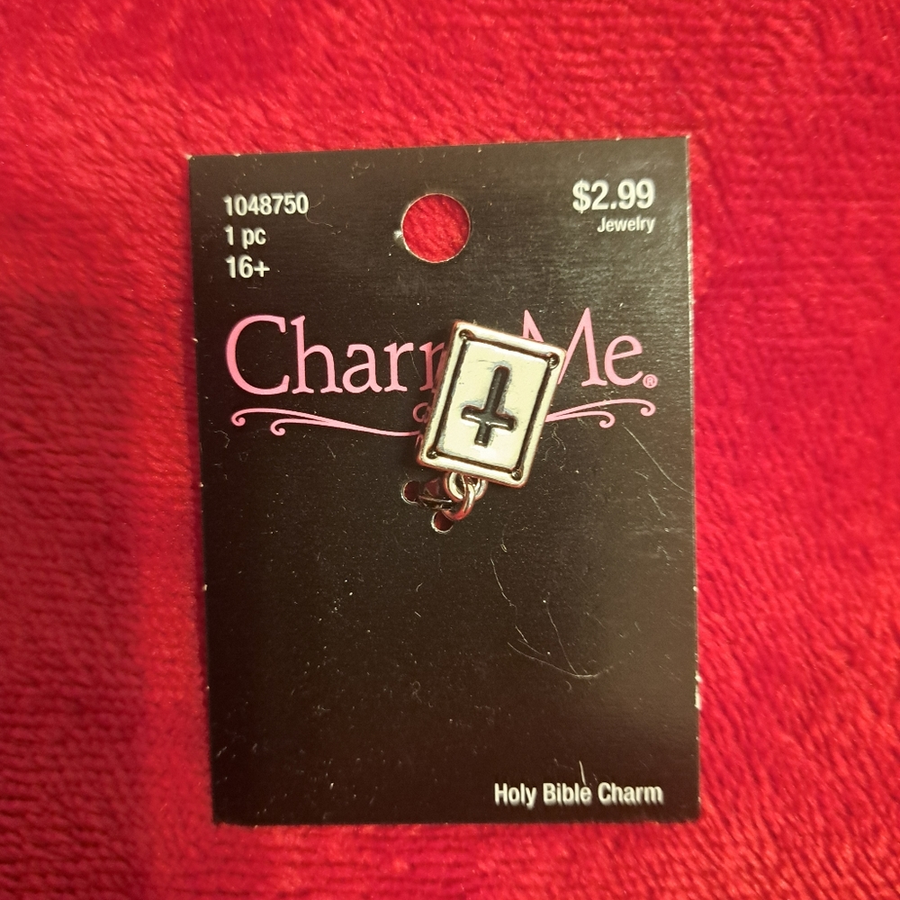 5 Charm pieces